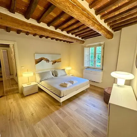 Yema Amphitheater Suite-lucca Apartmán *